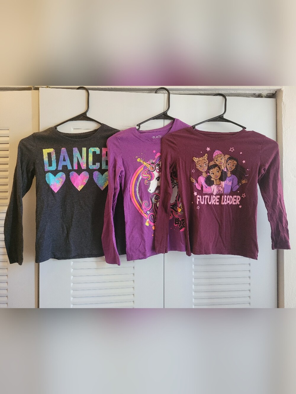 A Lot Of Girls' Long-Sleeve Tops Size Medium